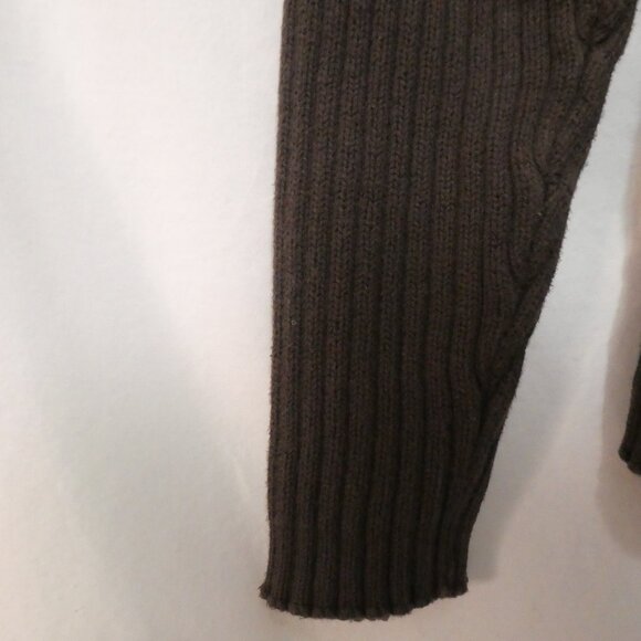 URBAN BEHAVIOR | medium | Classic Dark Brown Ribbed Sweater | Zip Mock Neck - Picture 13 of 16